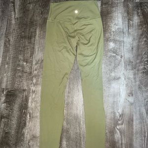 COPY - Lululemon Align Leggings, size 6, 28” length